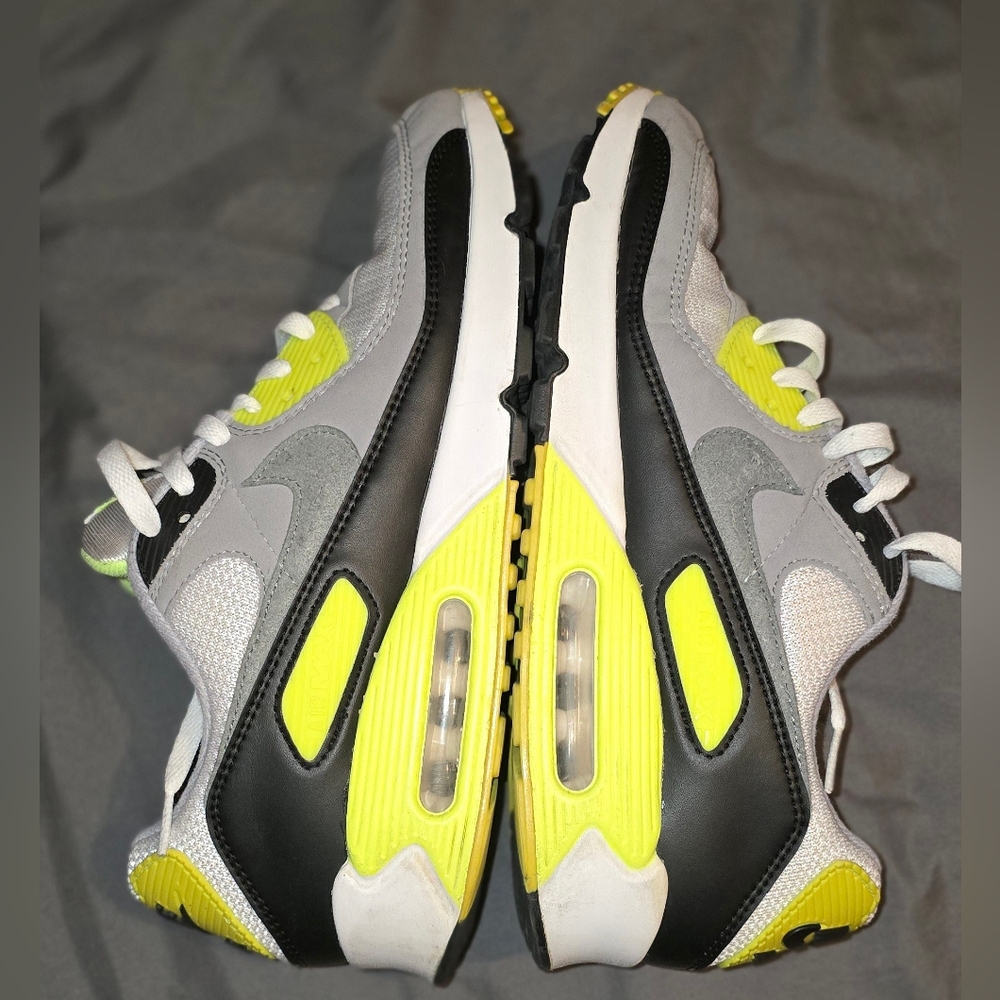 Nike Air Max 90 Size 11.5